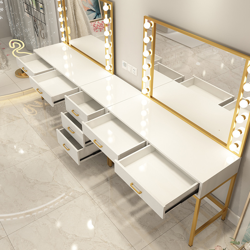 Makeup table Photo studio Make - Beauty And Makeup Studio ulasan dan harga