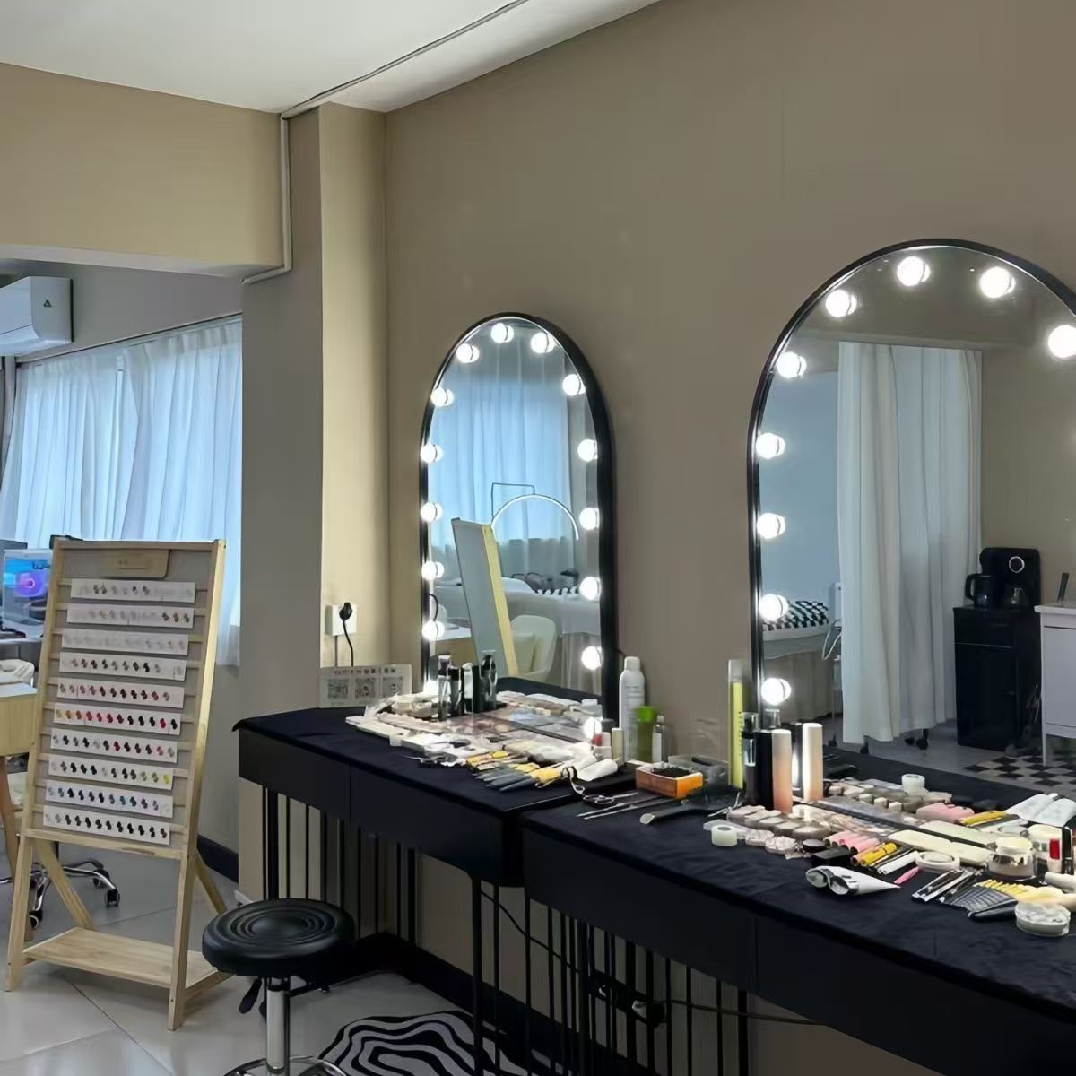 Nordic style shadow studio dre - Beauty And Makeup Studio ulasan dan harga