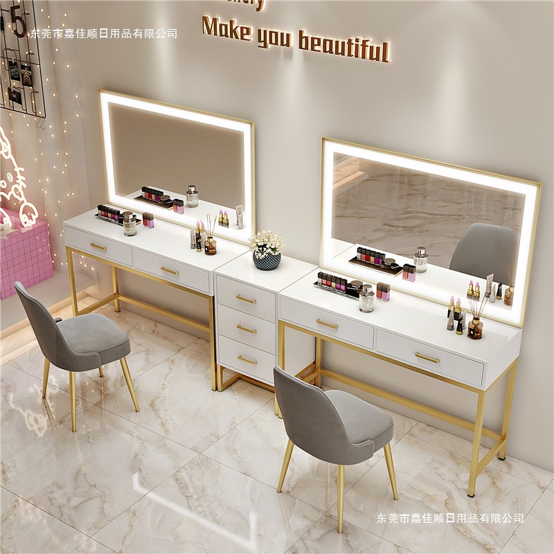 Nail art makeup artist studio  - Beauty And Makeup Studio ulasan dan harga